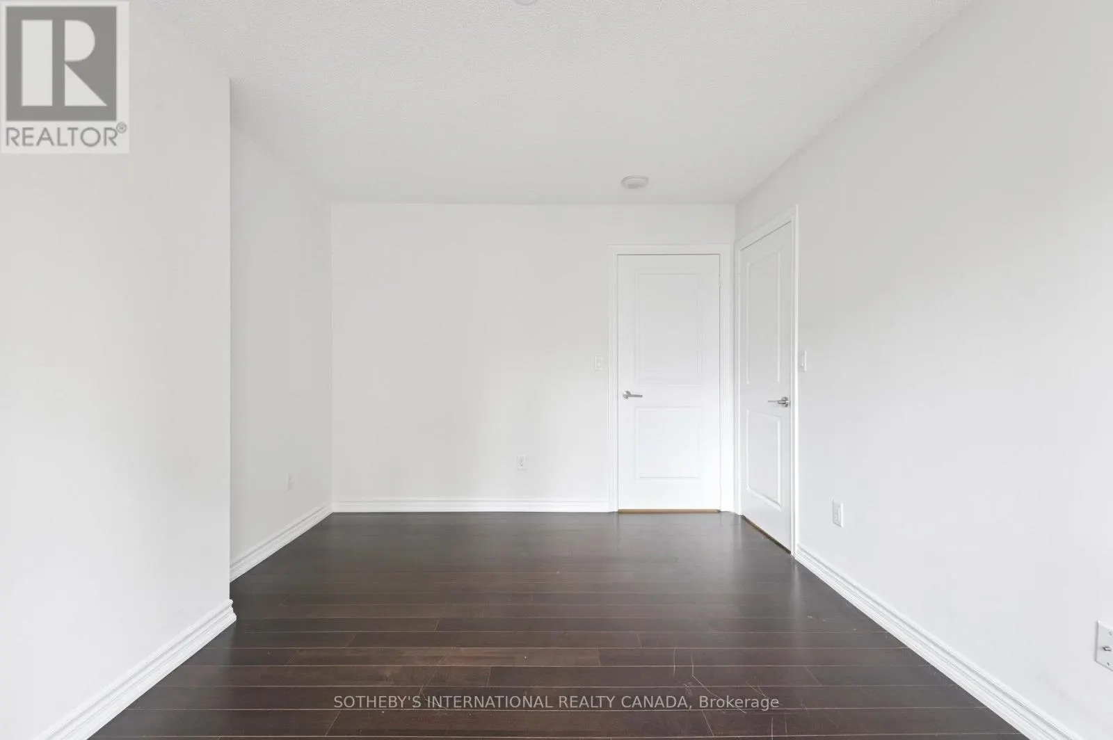 602 - 386 YONGE STREET