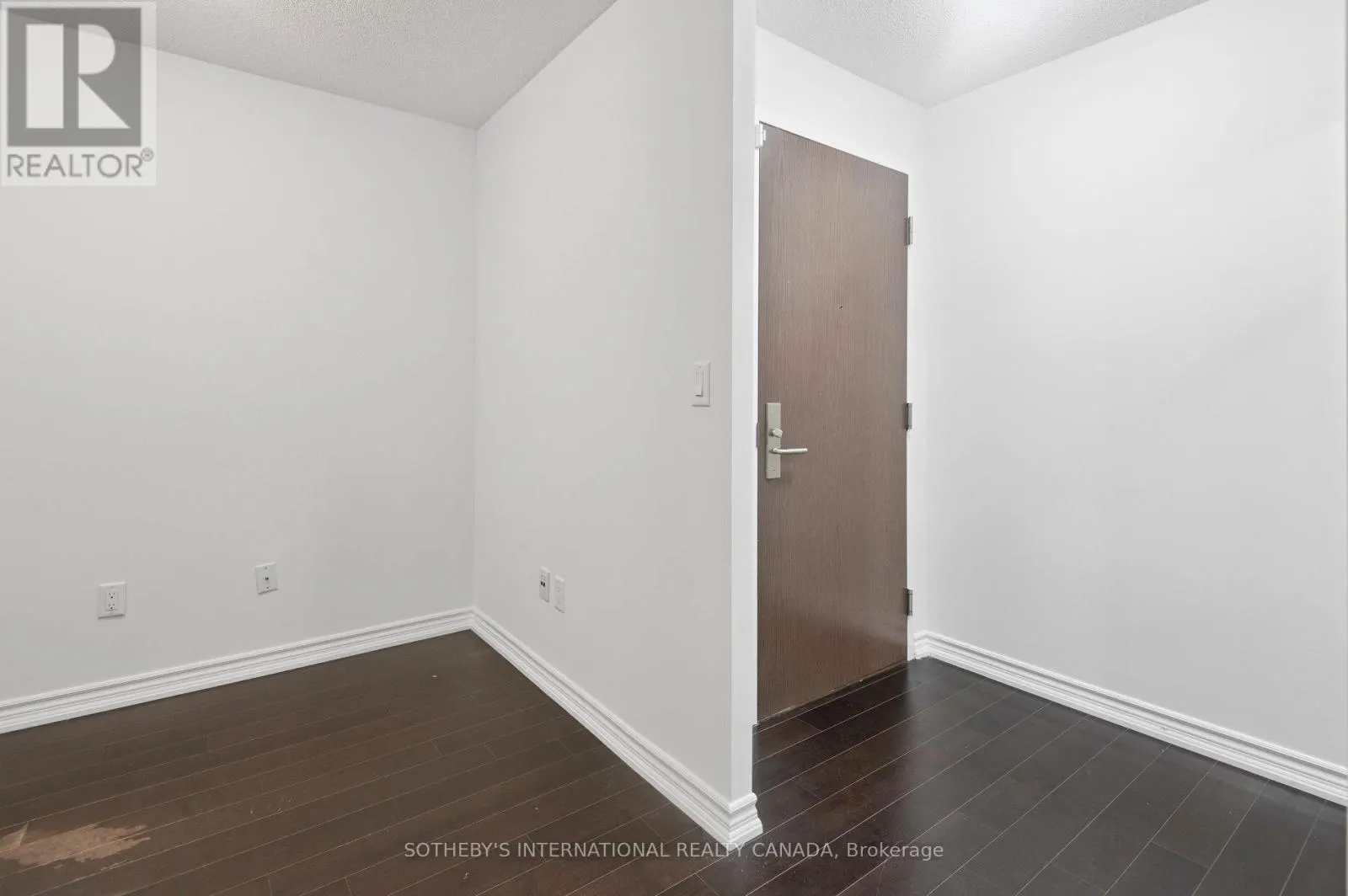 602 - 386 YONGE STREET