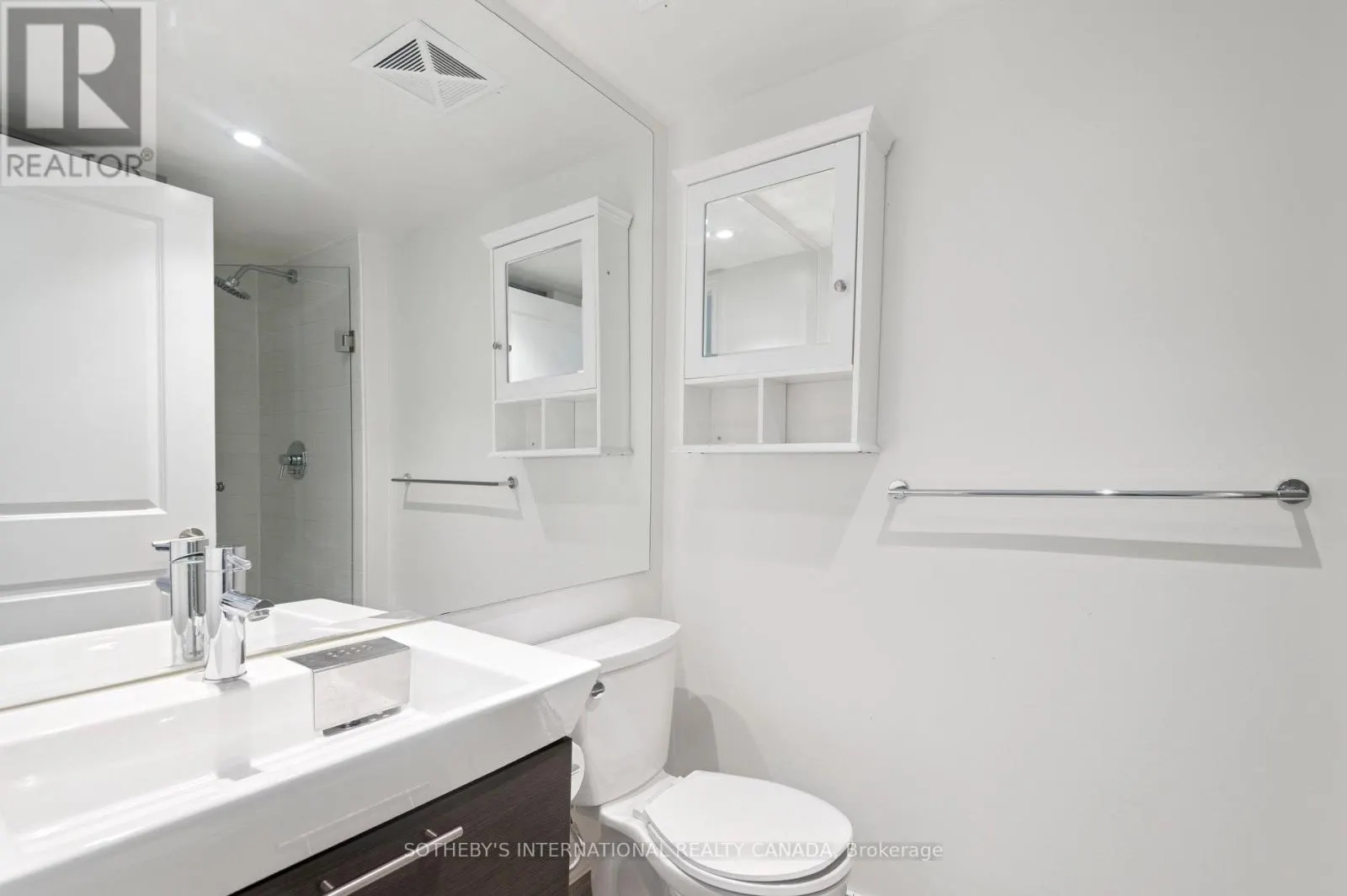 602 - 386 YONGE STREET
