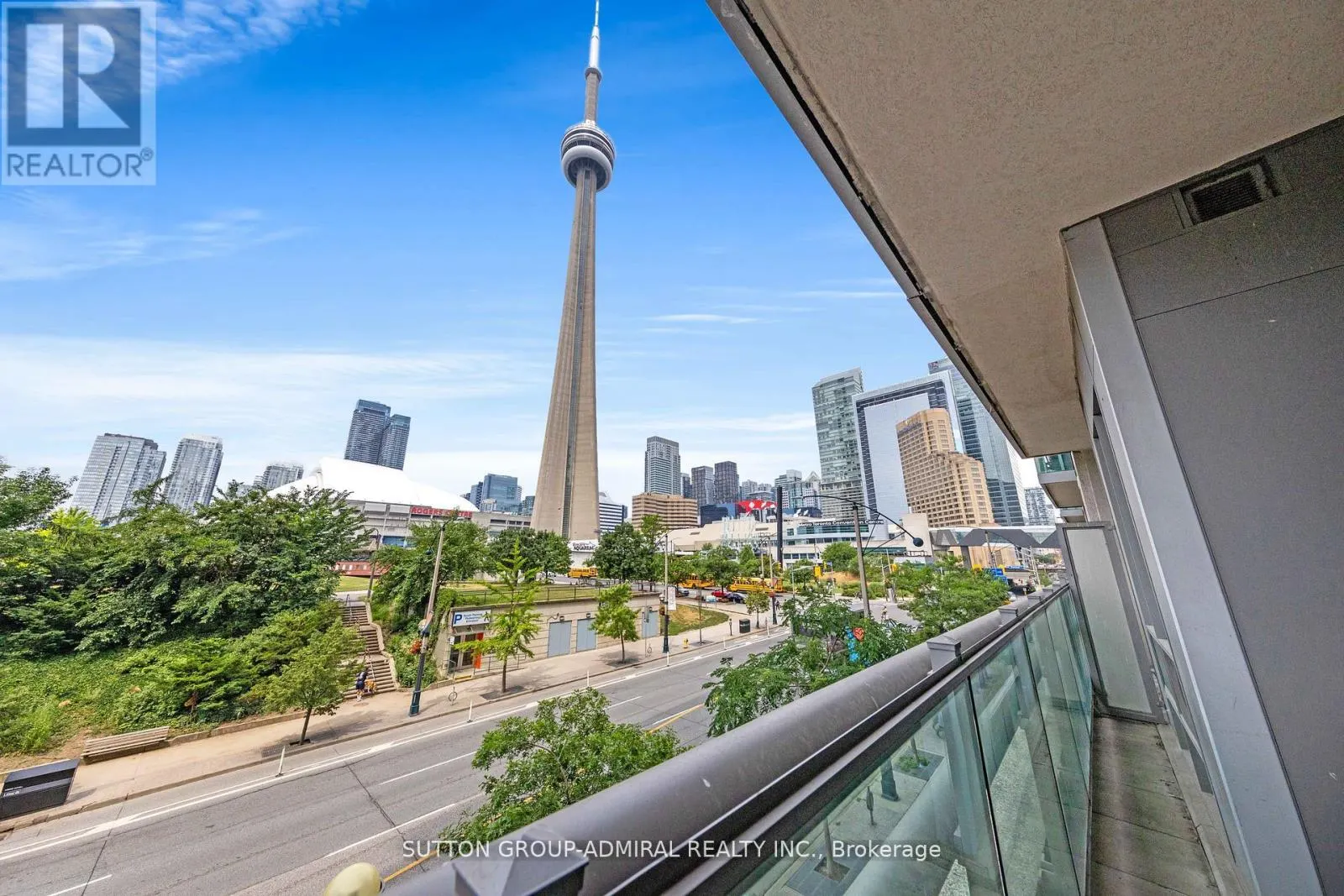 210 - 51 LOWER SIMCOE STREET