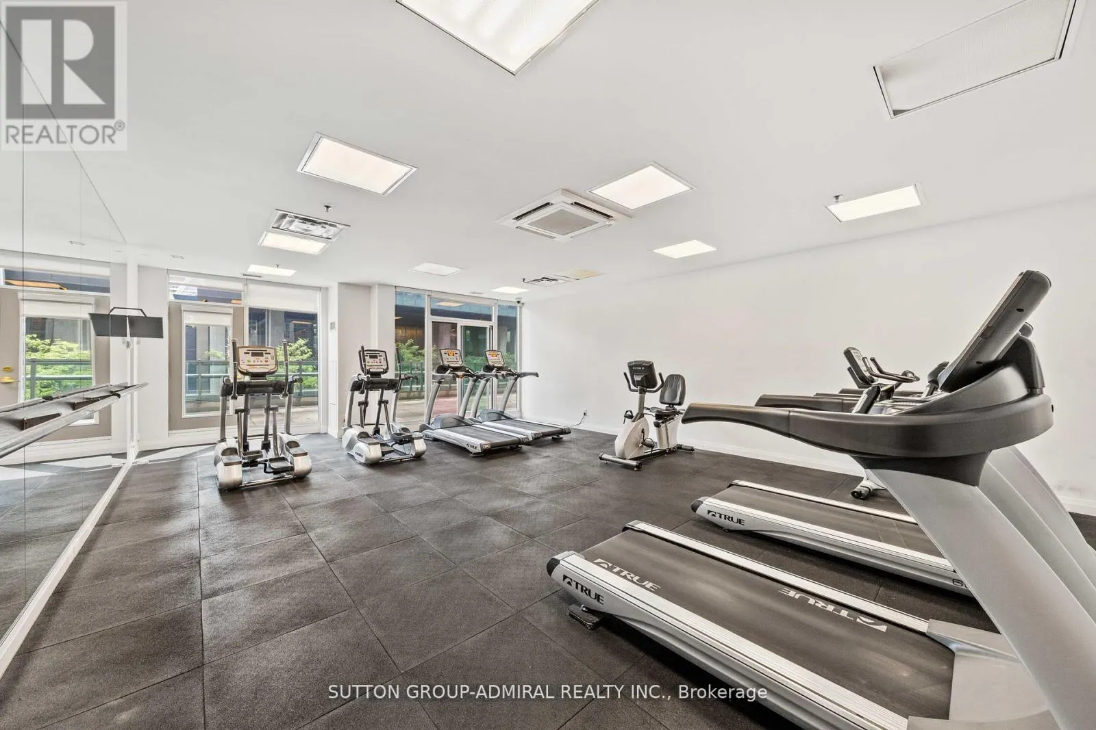 210 - 51 LOWER SIMCOE STREET