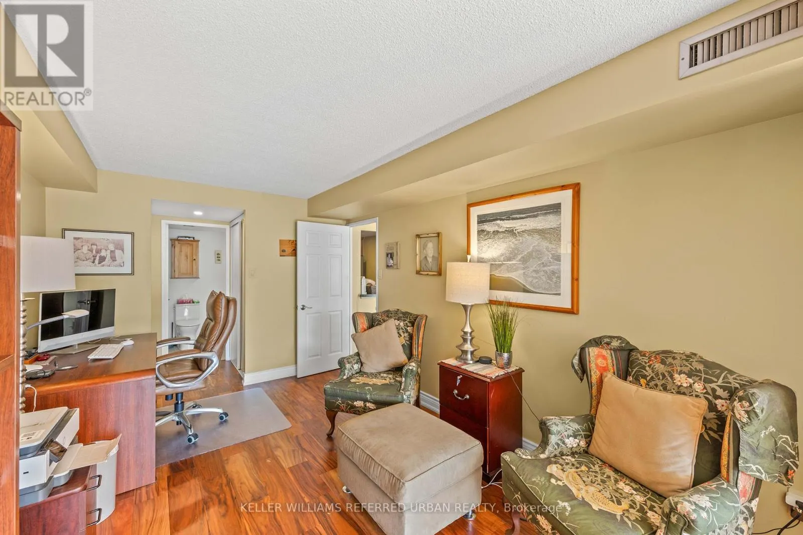 413 - 705 KING STREET W