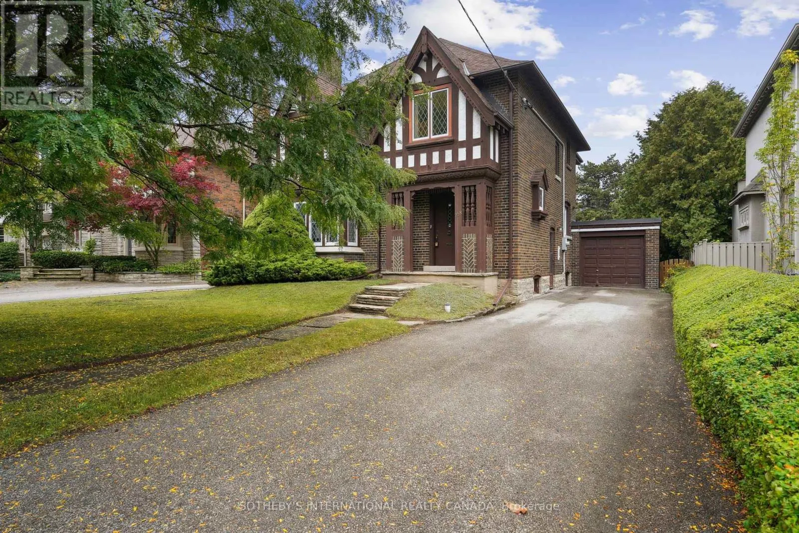 258 LYTTON BOULEVARD