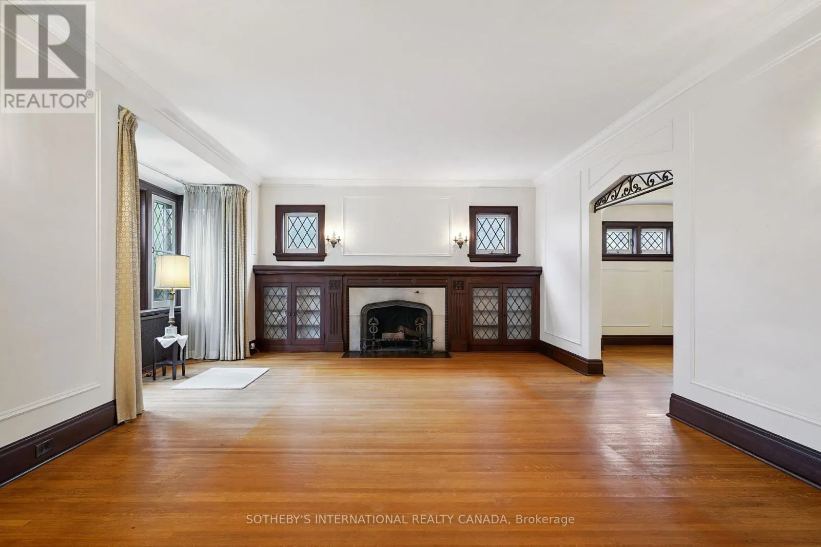 258 LYTTON BOULEVARD