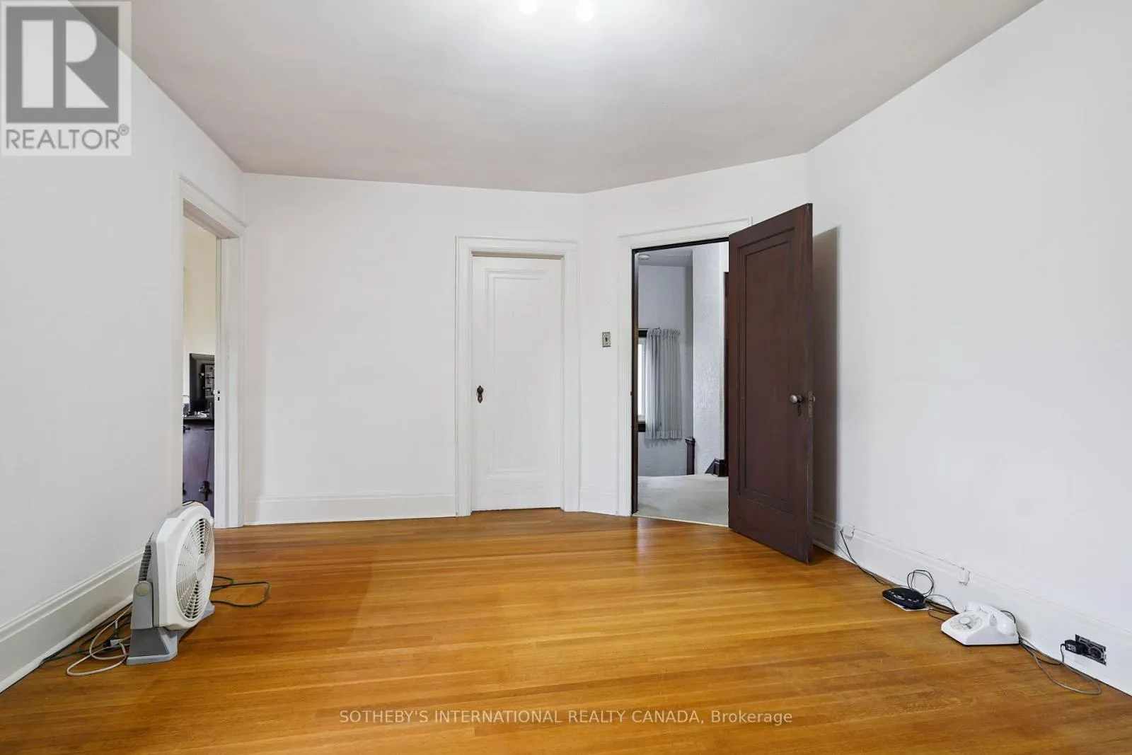 258 LYTTON BOULEVARD
