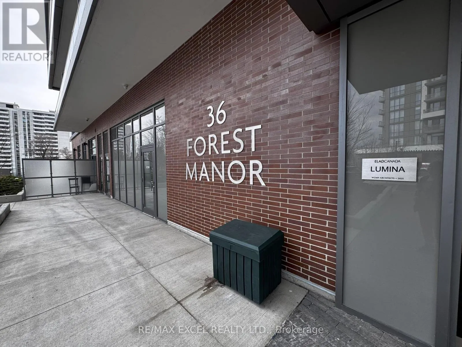 A03 - 36 FOREST MANOR ROAD