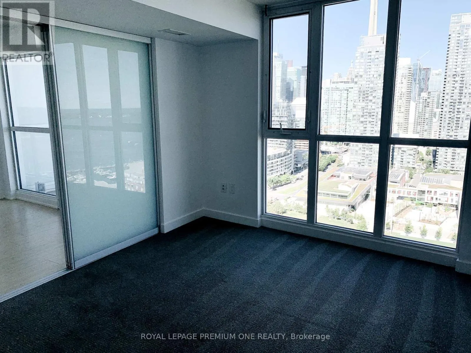 2902 - 75 QUEENS WHARF ROAD