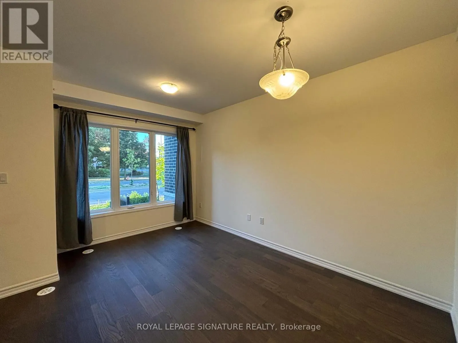 1B CLINTWOOD GATE