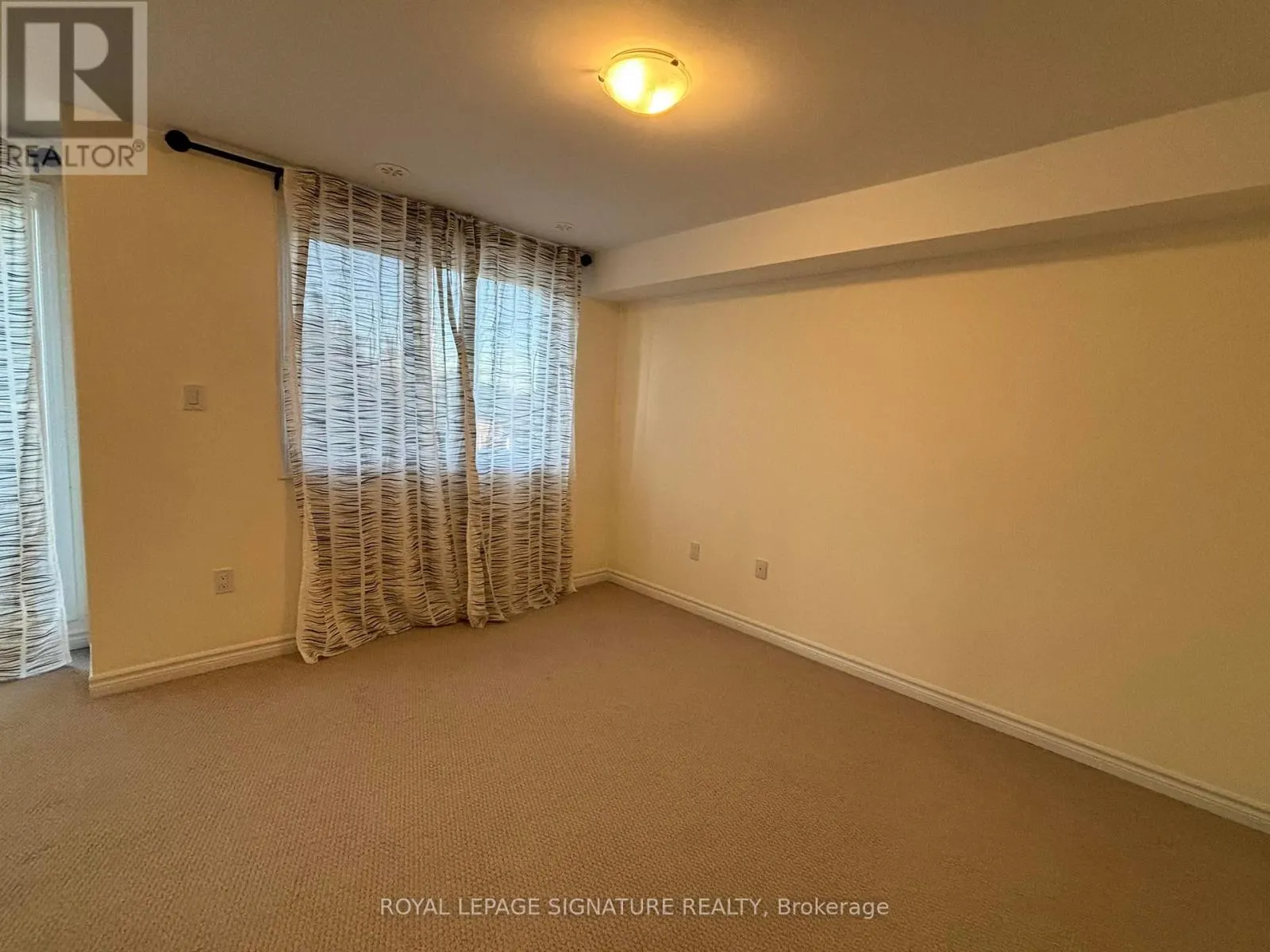 1B CLINTWOOD GATE