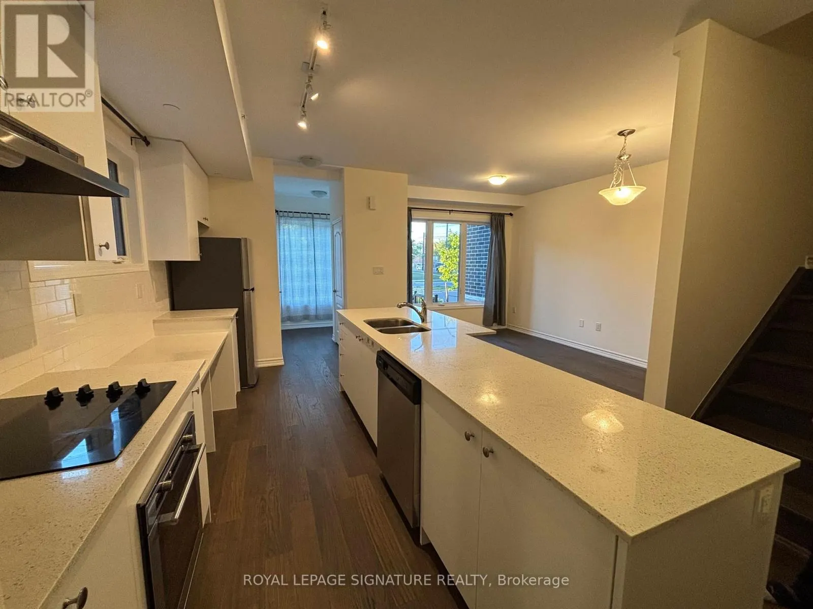 1B CLINTWOOD GATE