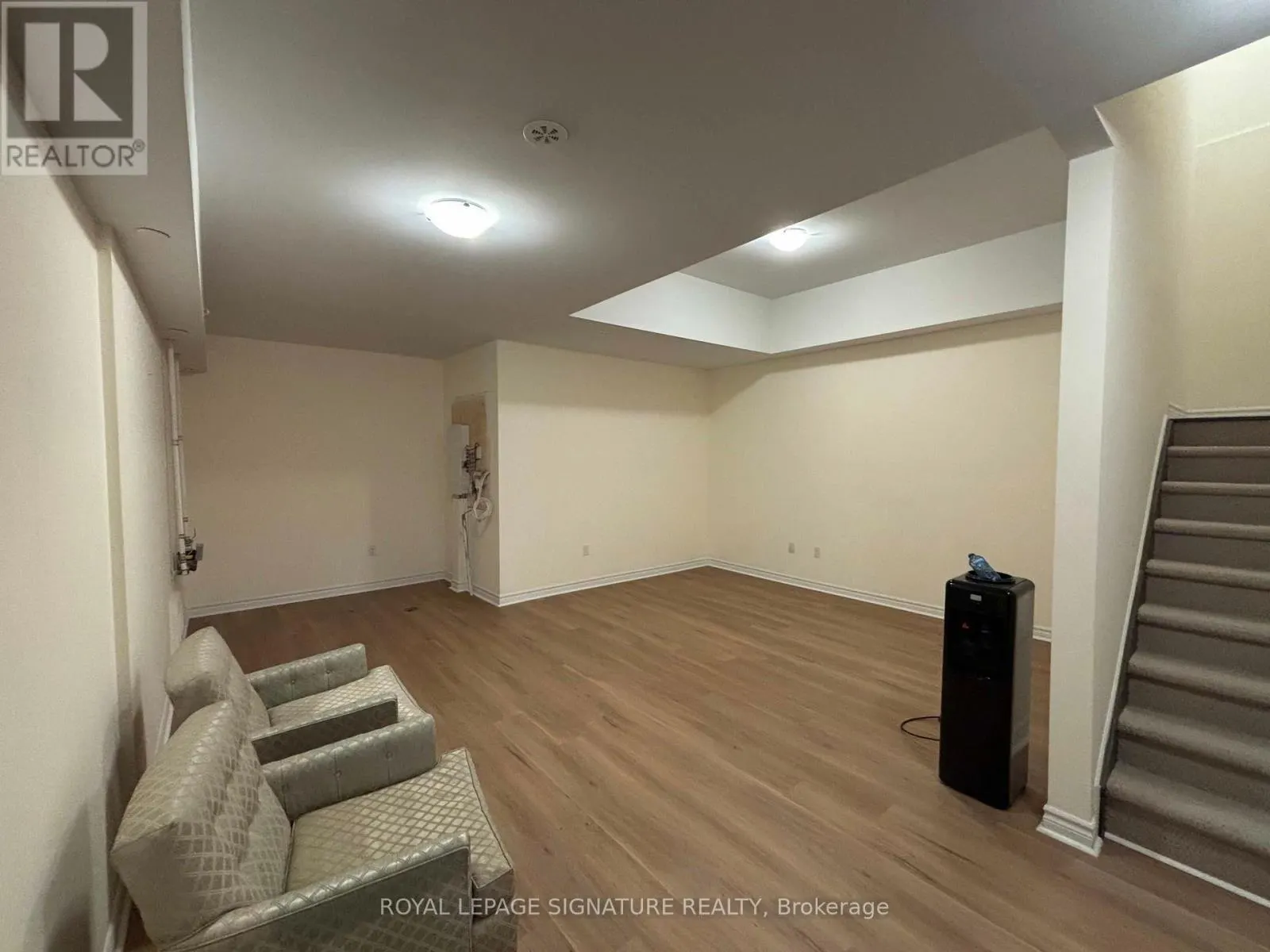 1B CLINTWOOD GATE