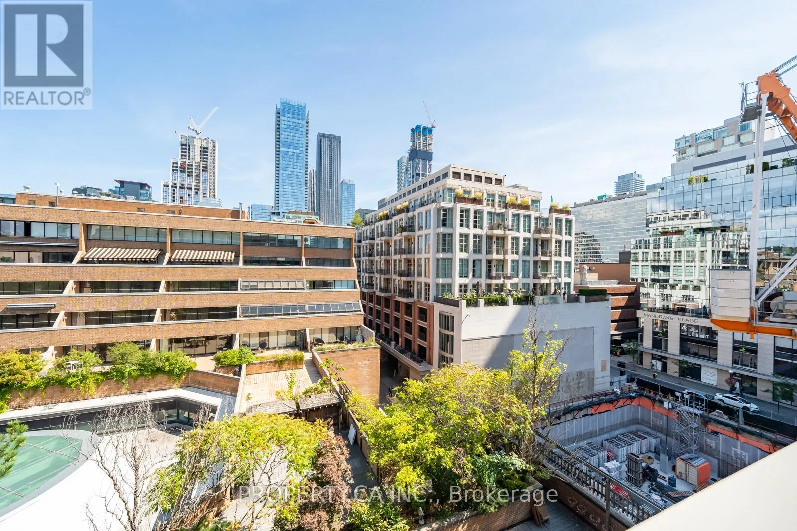 606 - 55A AVENUE ROAD