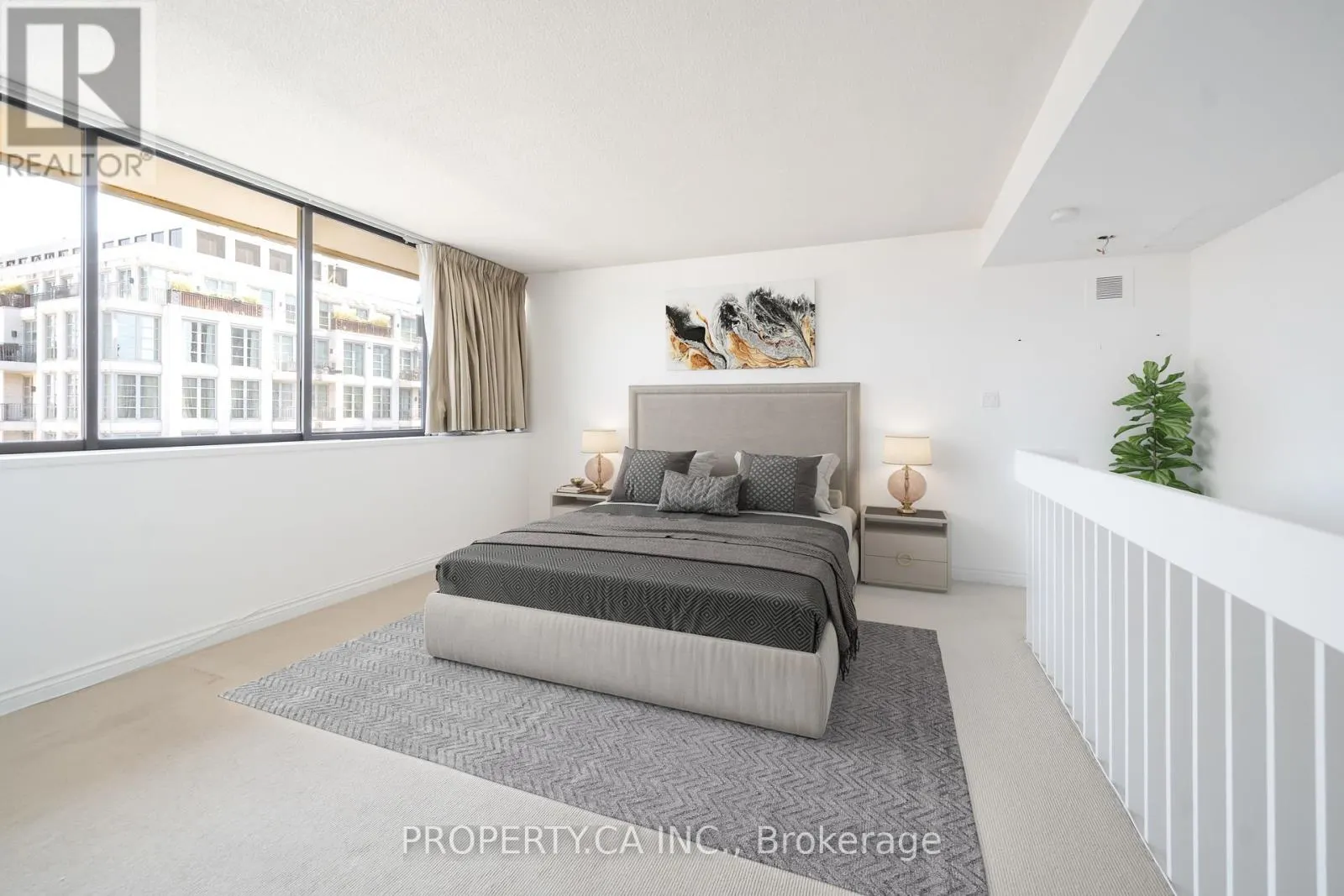 606 - 55A AVENUE ROAD