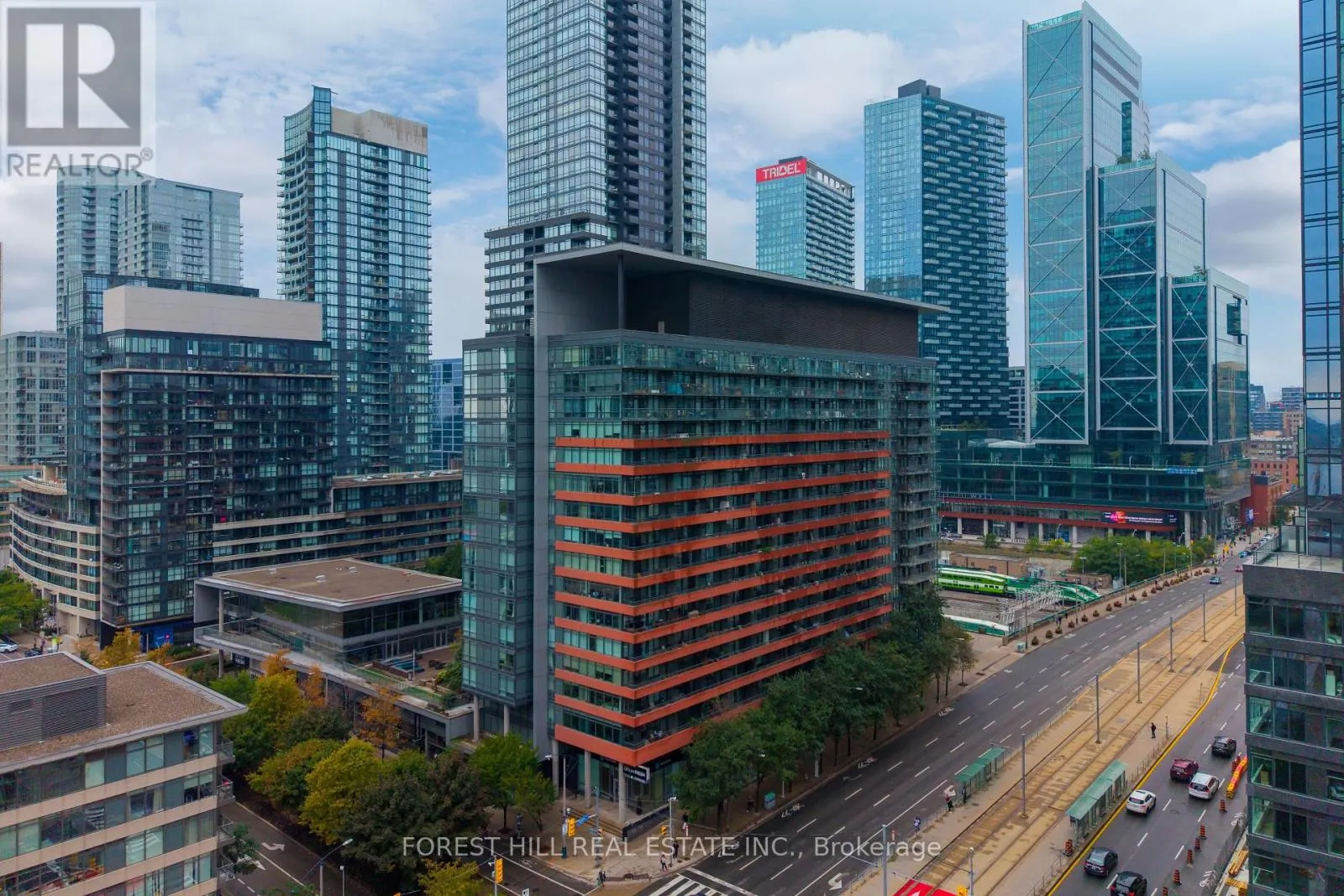 218 - 4K SPADINA AVENUE