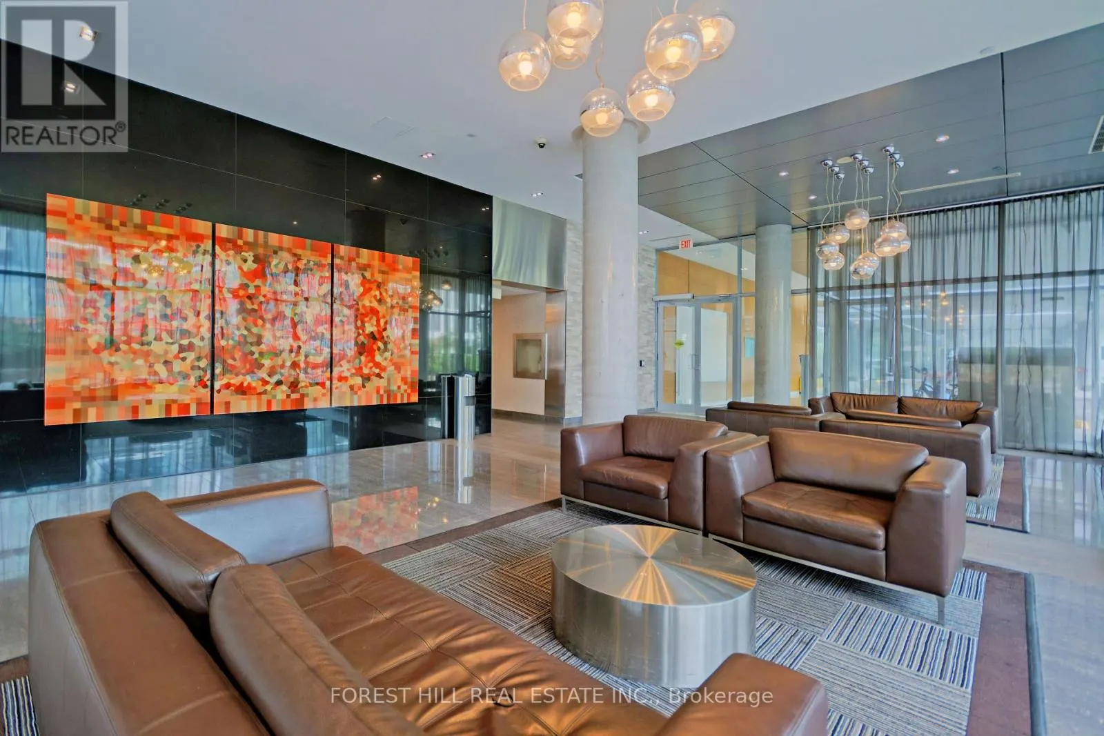 218 - 4K SPADINA AVENUE