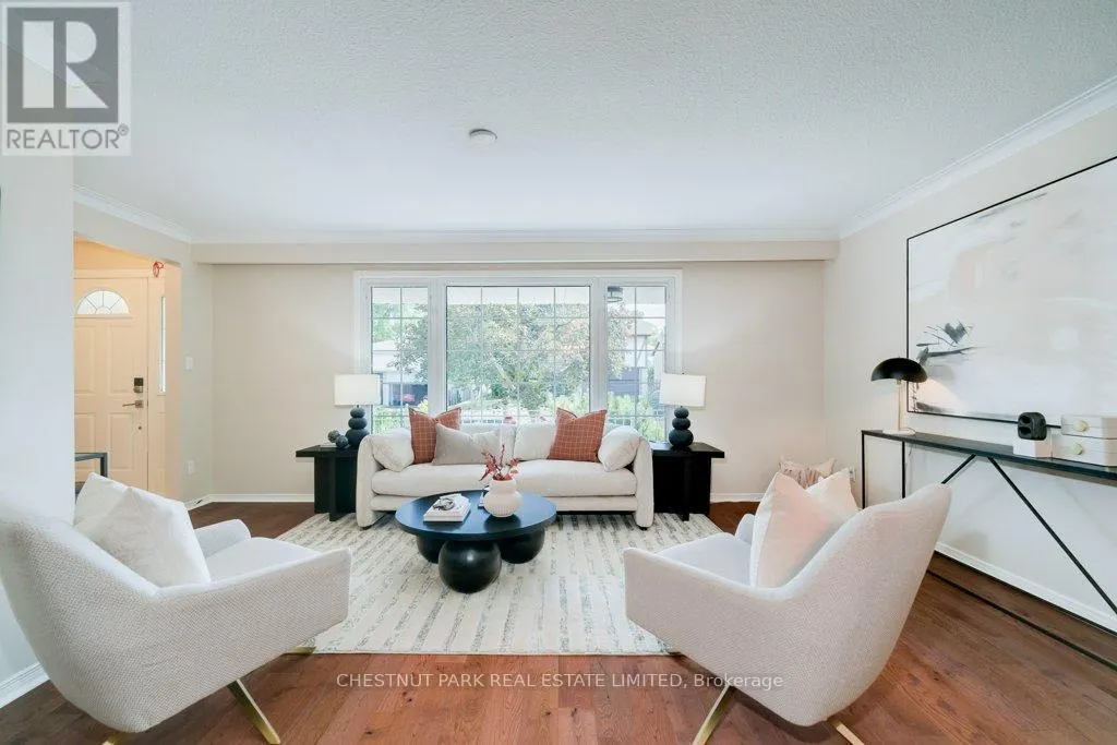 190 CASSANDRA BOULEVARD
