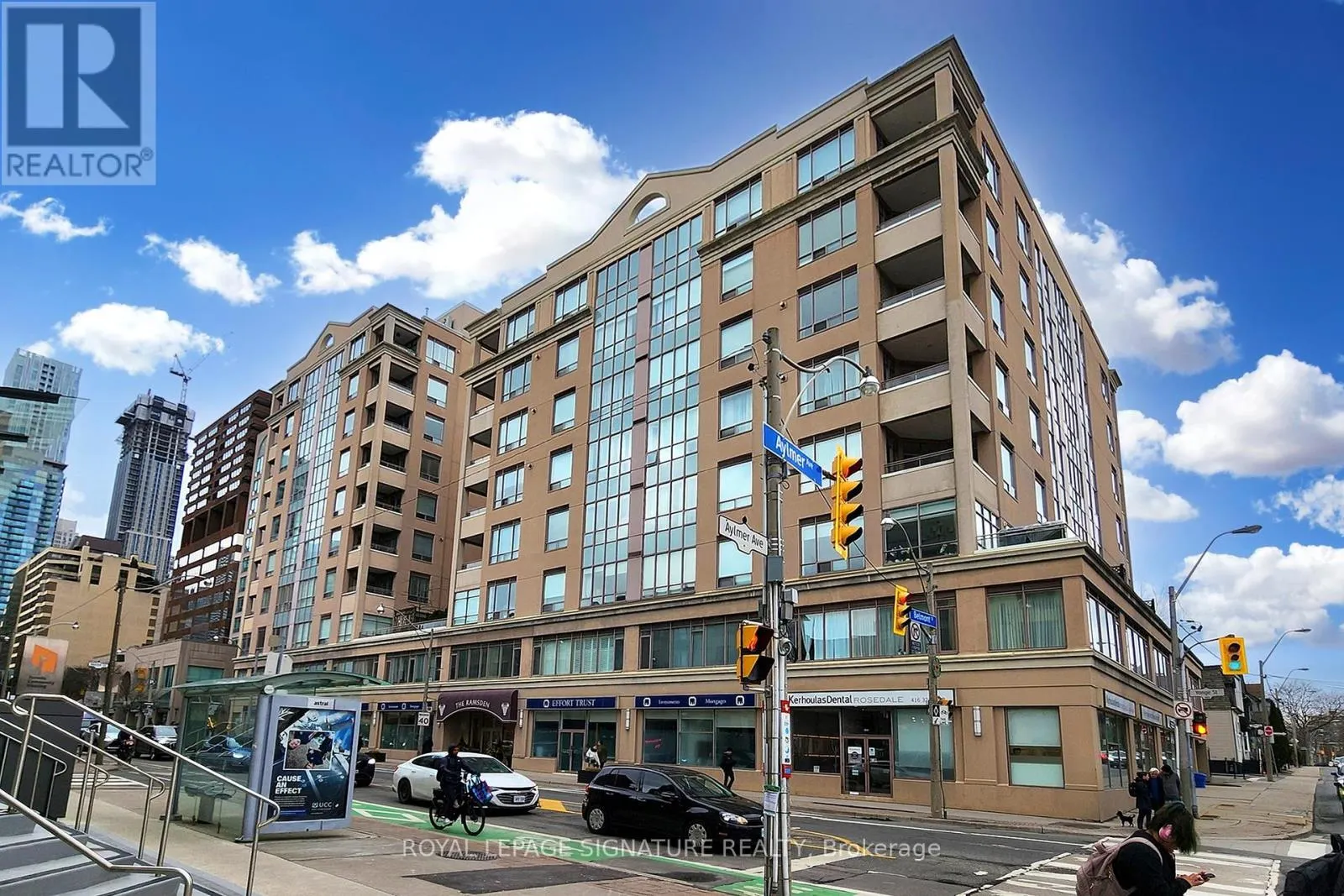 209 - 980 YONGE STREET