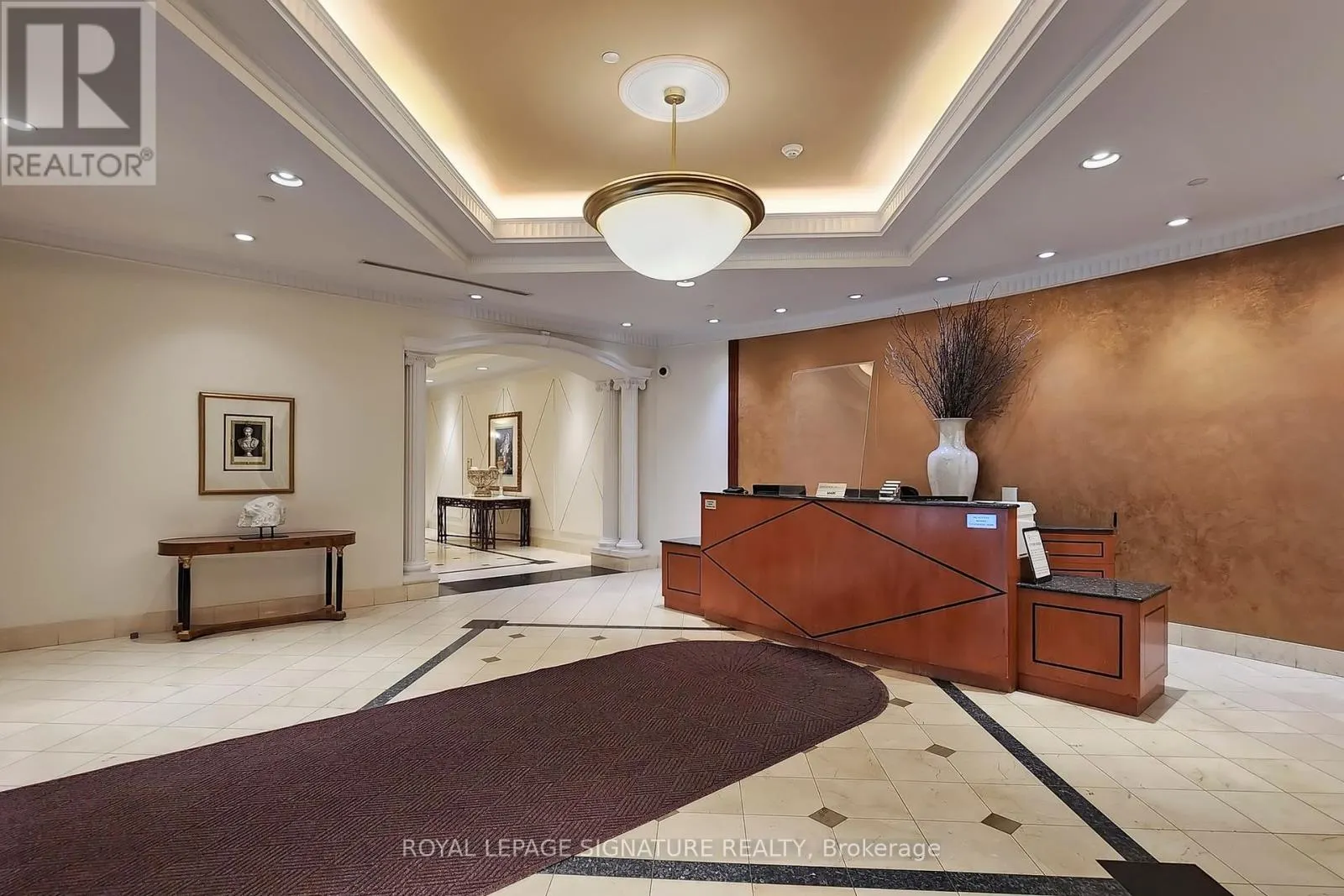 209 - 980 YONGE STREET