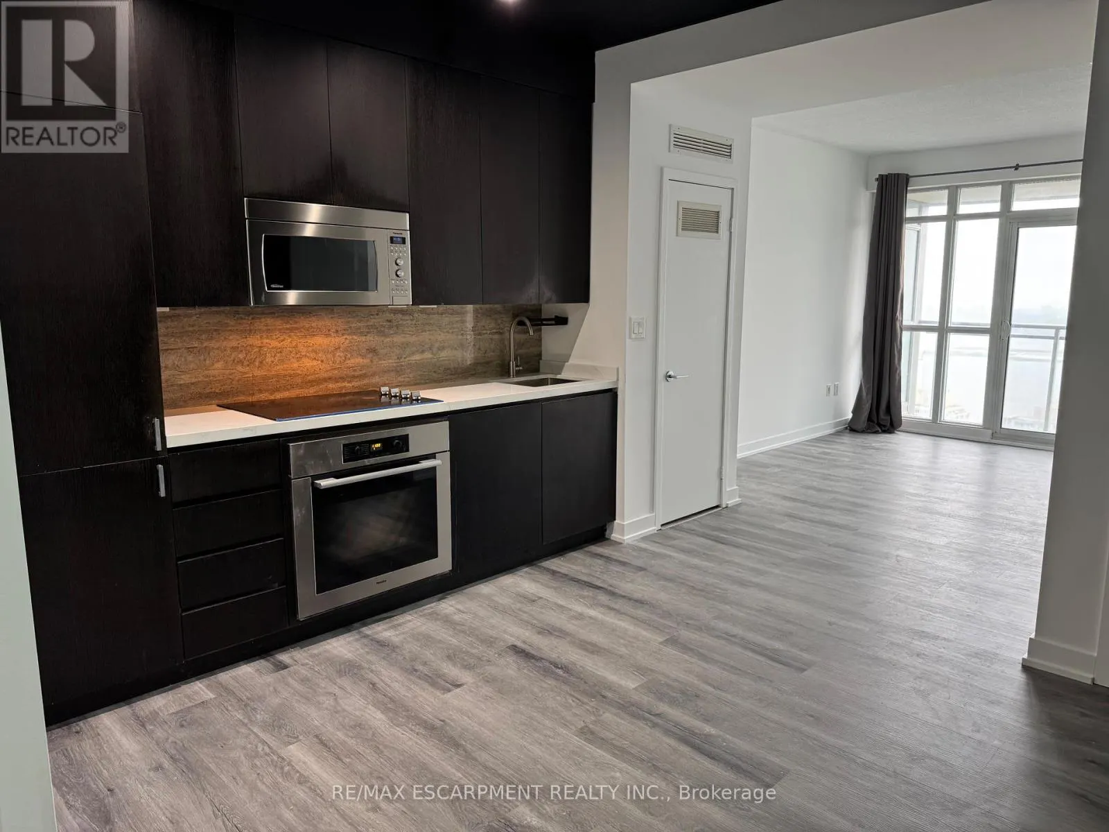 3108 - 15 ICEBOAT TERRACE