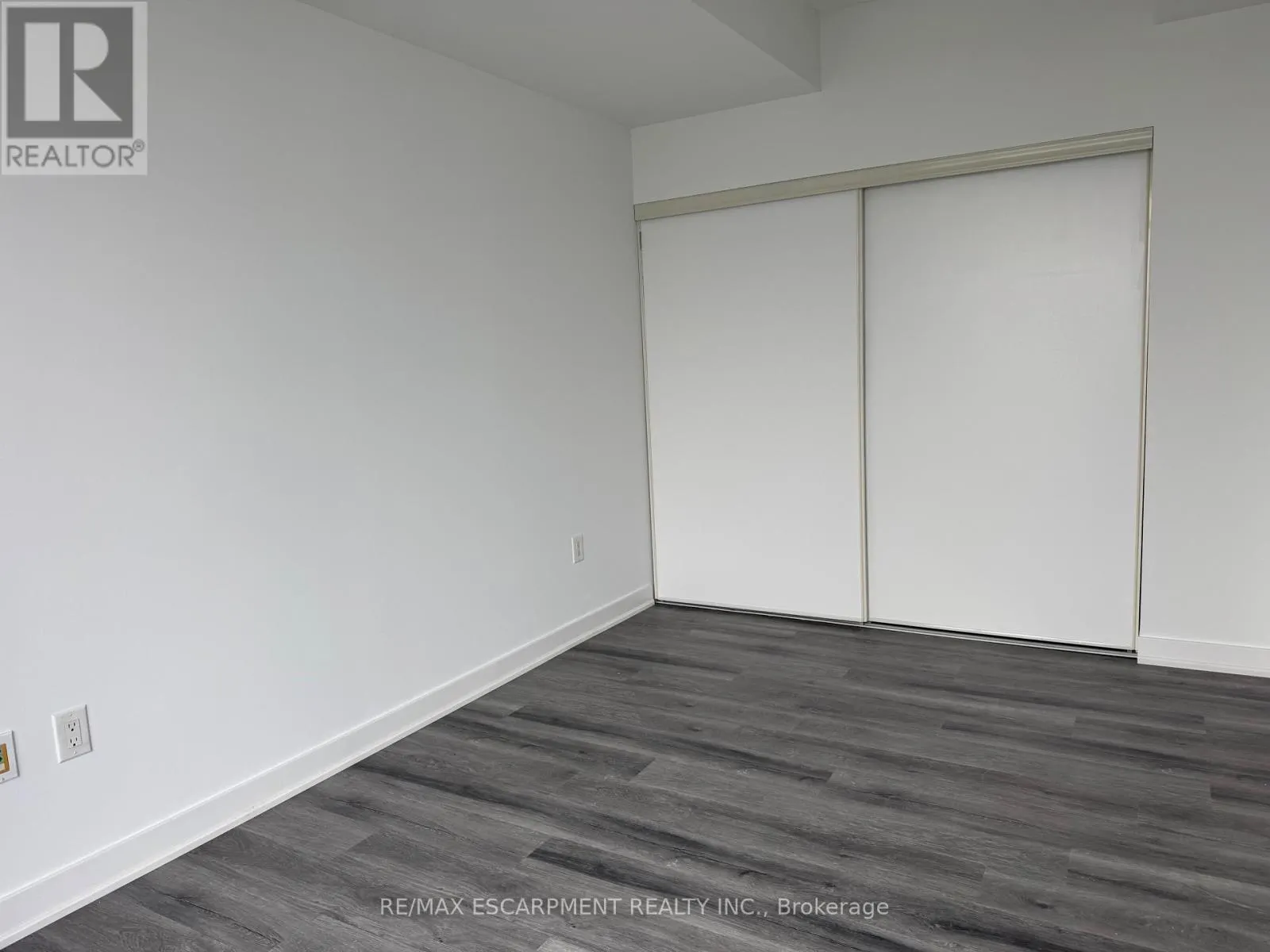 3108 - 15 ICEBOAT TERRACE