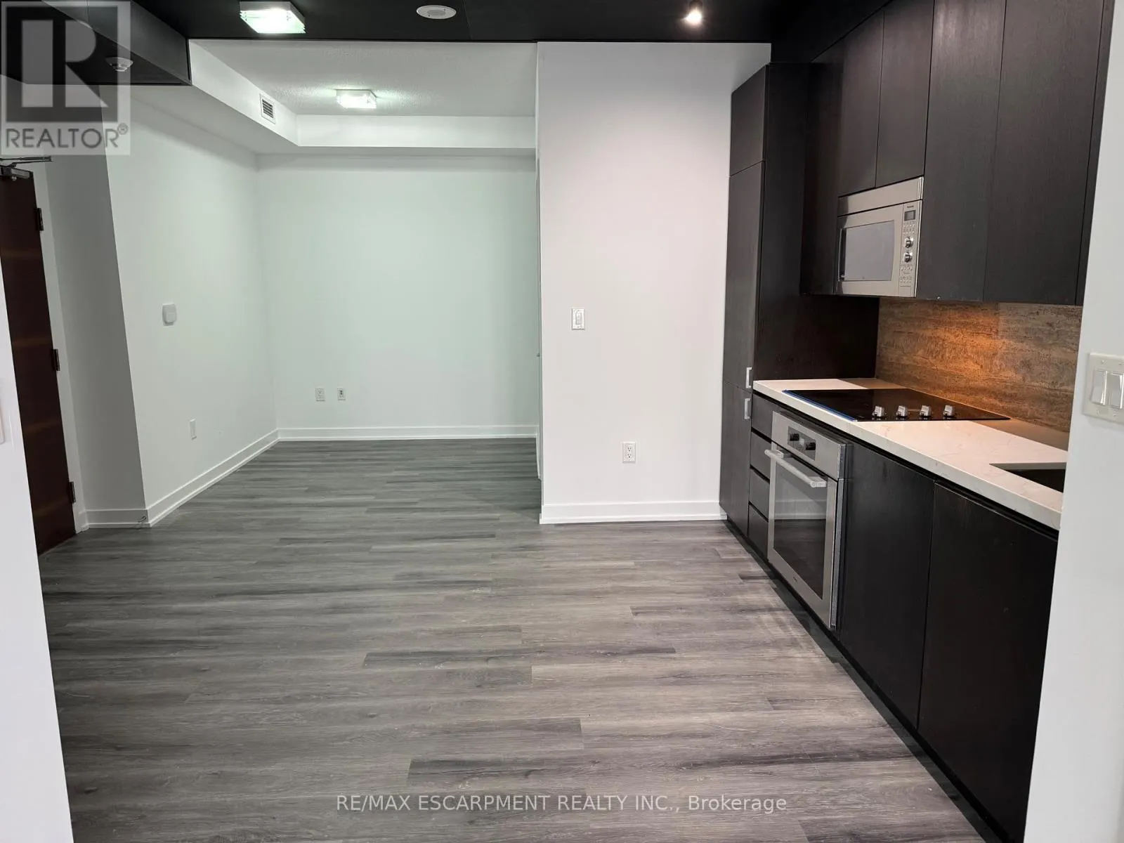 3108 - 15 ICEBOAT TERRACE
