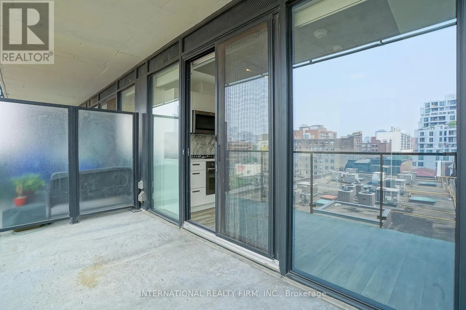 509 - 458 RICHMOND STREET W
