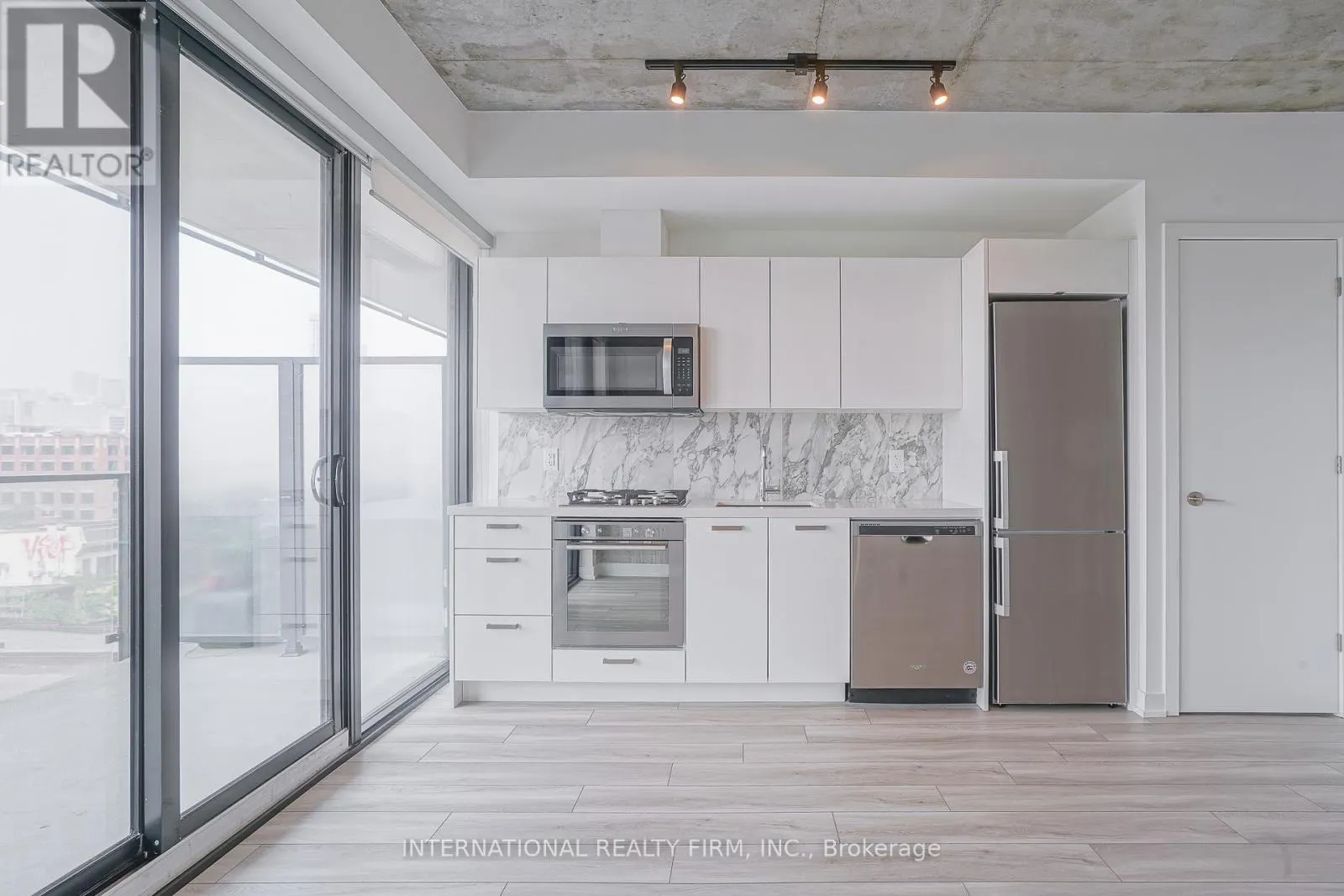 509 - 458 RICHMOND STREET W