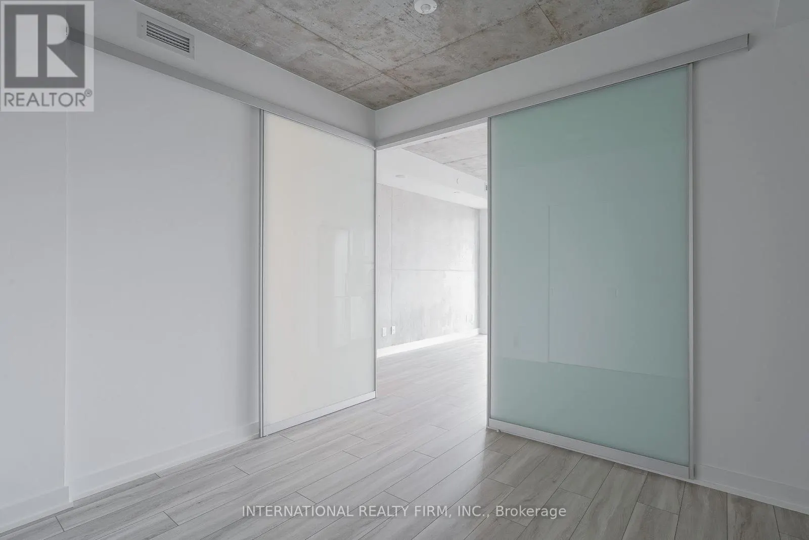 509 - 458 RICHMOND STREET W