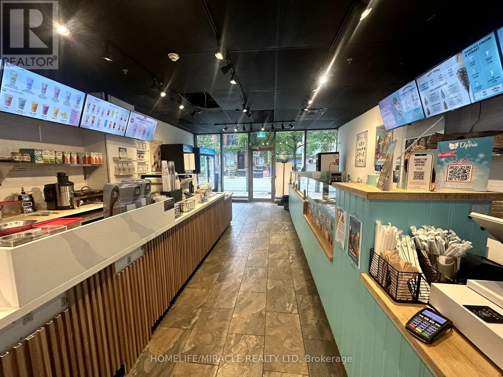 104 - 320 RICHMOND STREET E