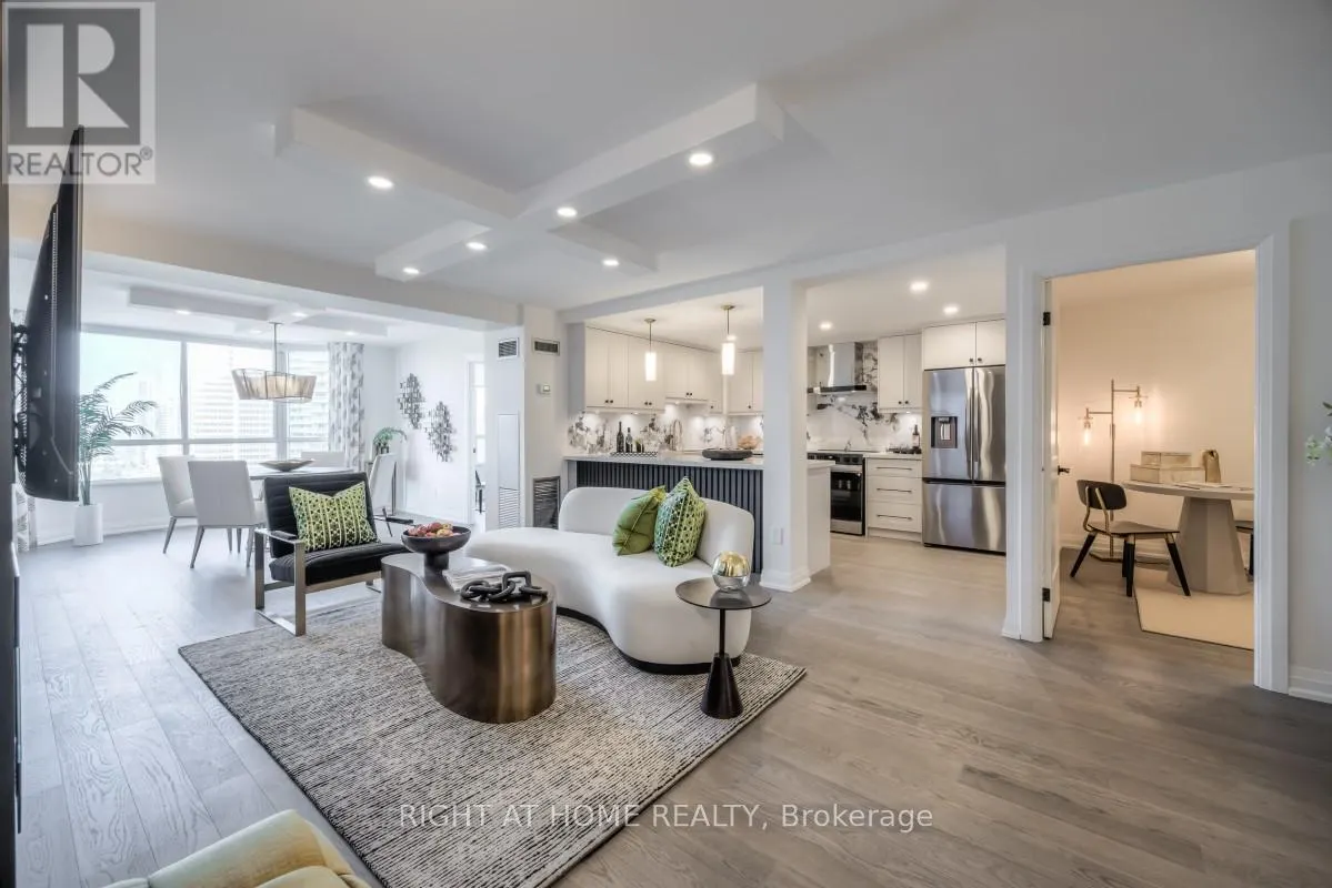 1810 - 5444 YONGE STREET