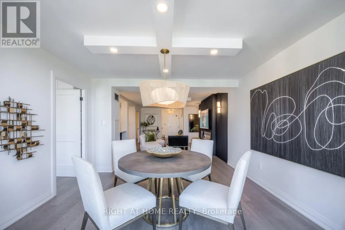 1810 - 5444 YONGE STREET