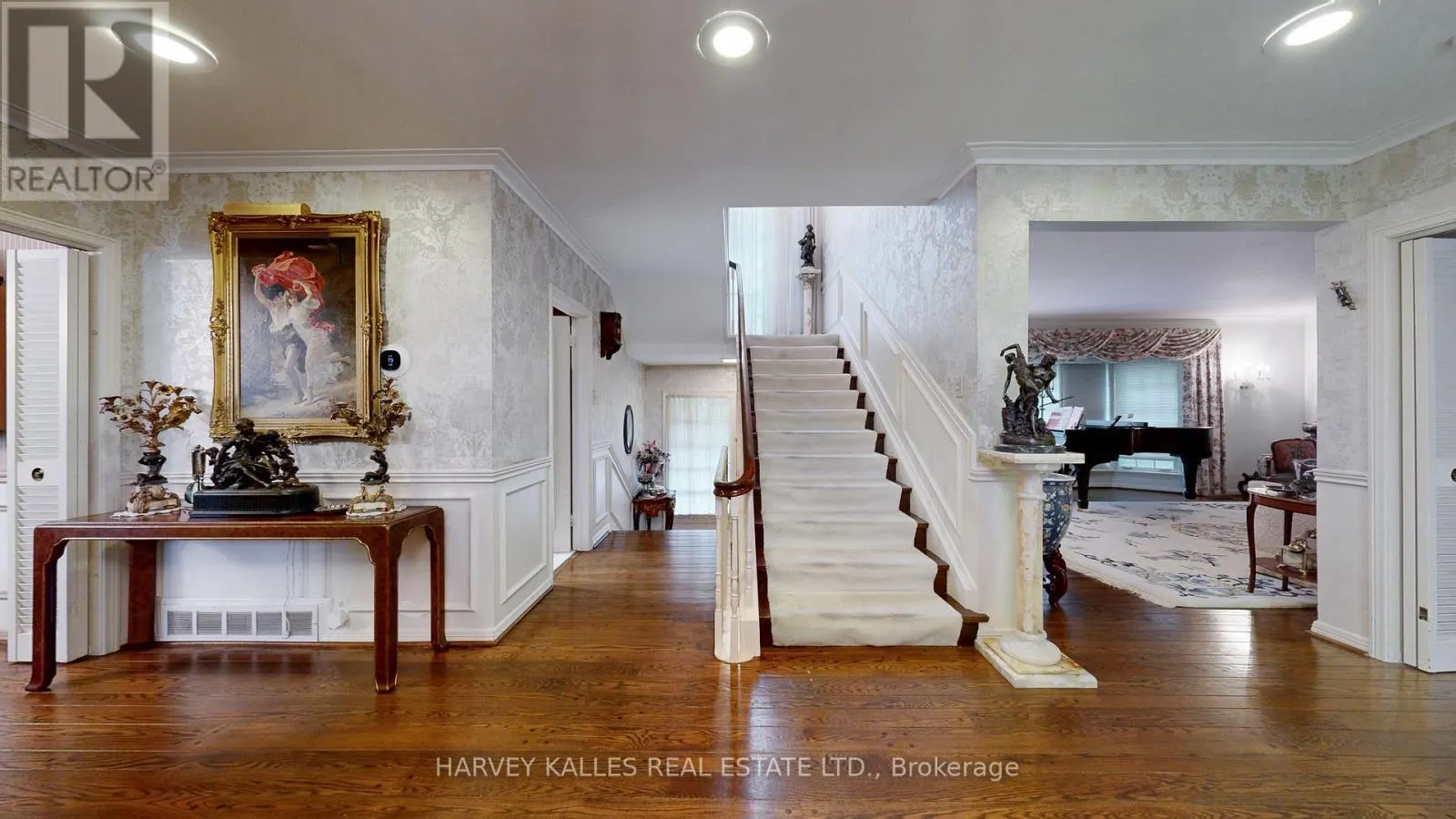 17 SAINTFIELD AVENUE