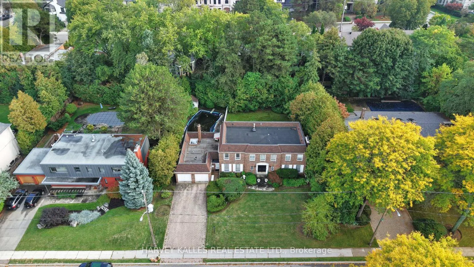 17 SAINTFIELD AVENUE