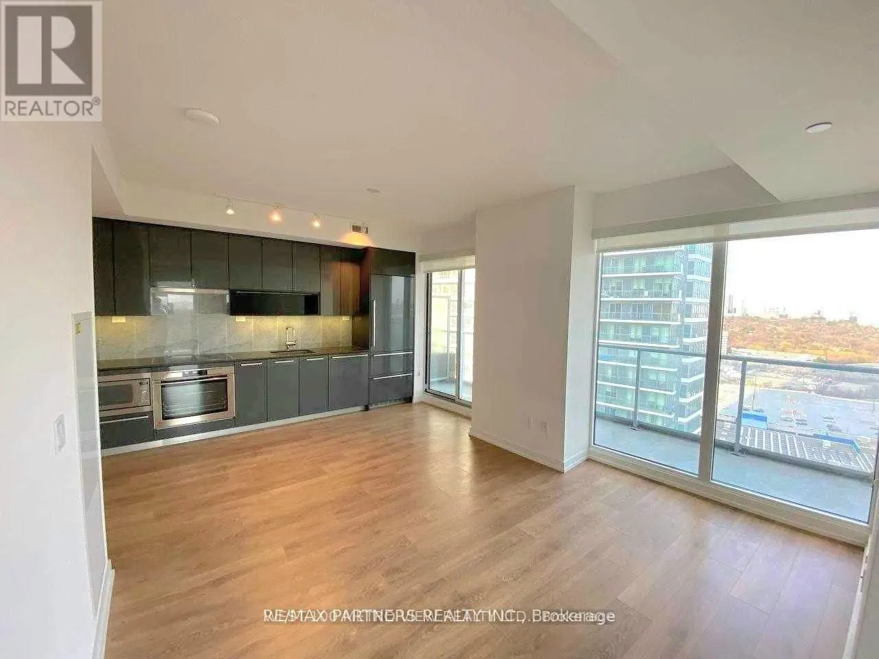 2010 - 115 MCMAHON DRIVE