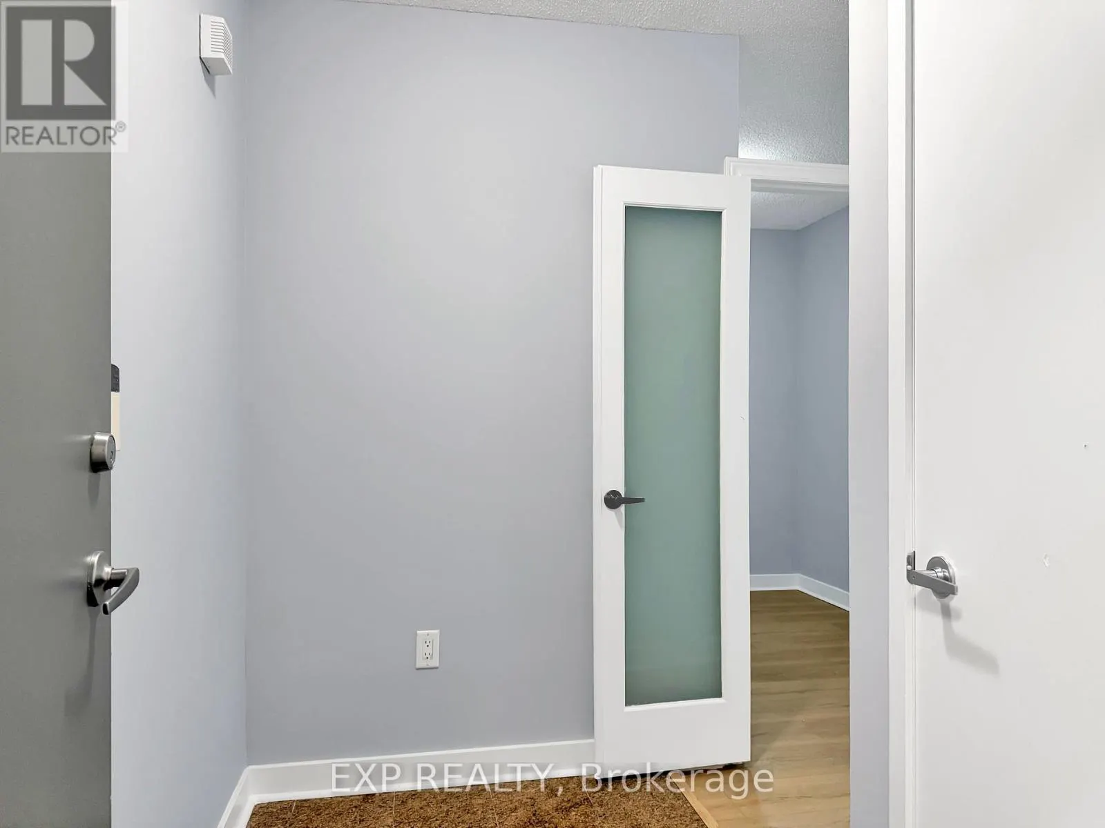 3202 - 5 MARINER TERRACE