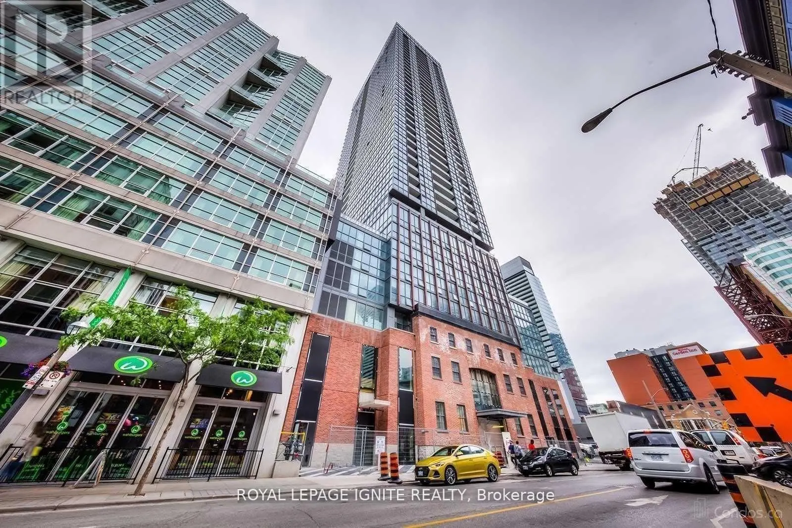 1314 - 88 BLUE JAYS WAY