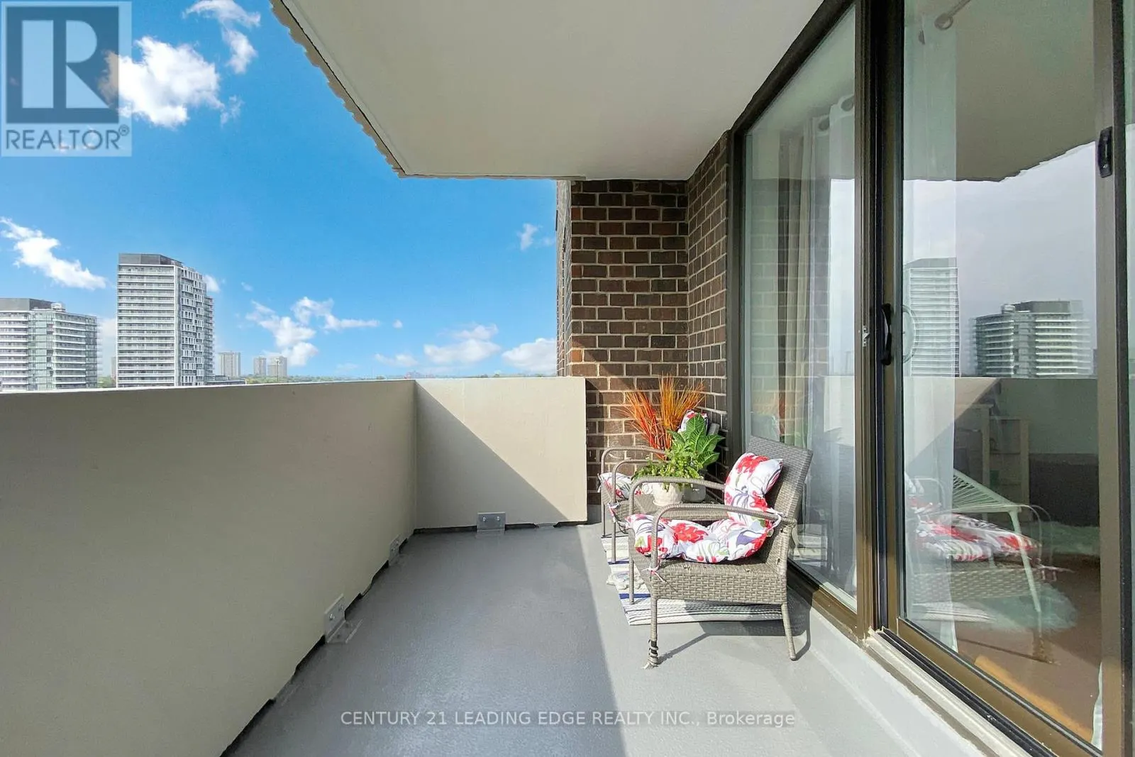 1108 - 10 MUIRHEAD ROAD
