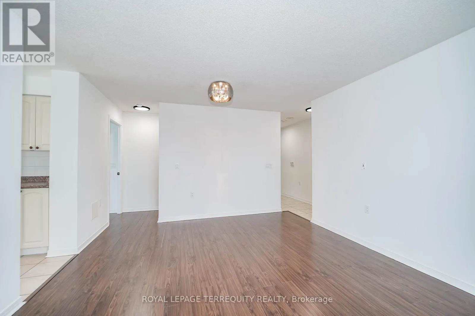 2506 - 22 OLIVE AVENUE