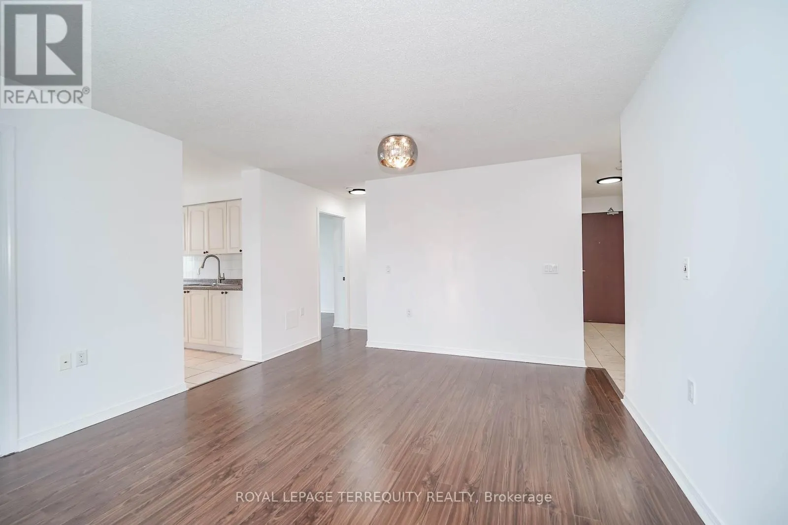 2506 - 22 OLIVE AVENUE