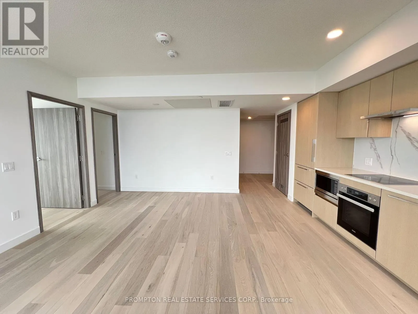 7708 - 3 CONCORD CITYPLACE WAY