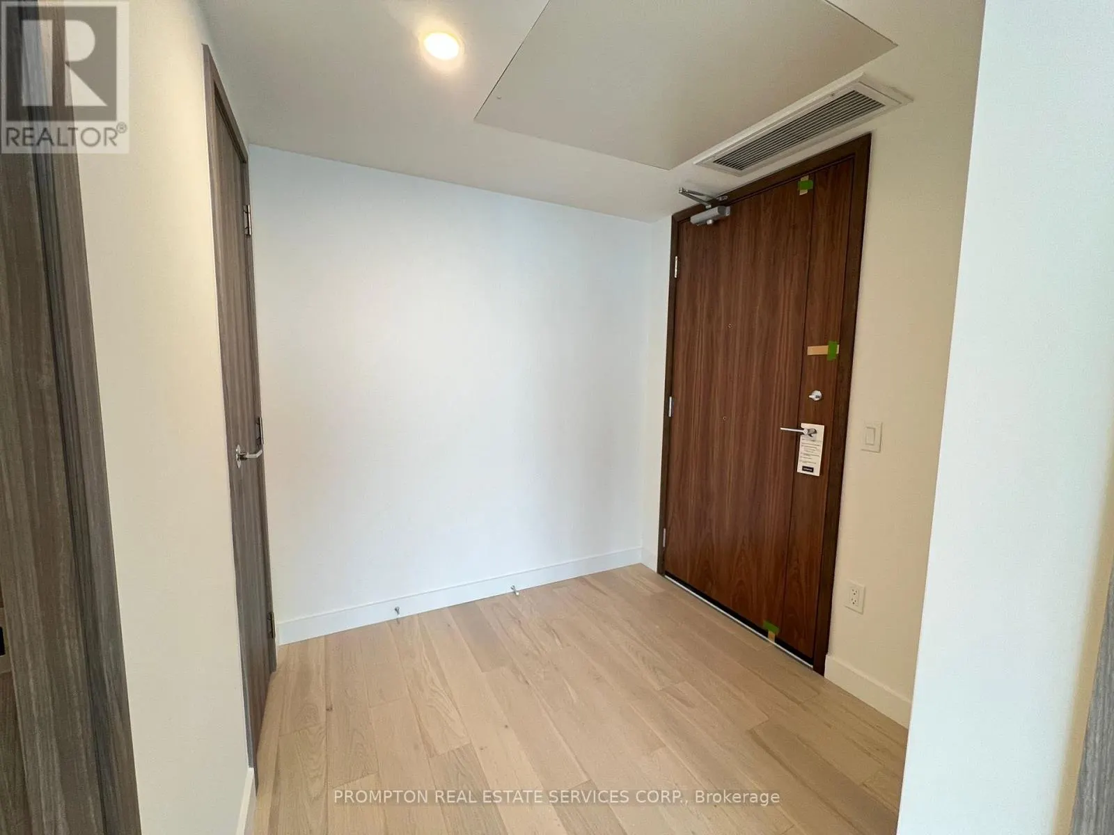 7708 - 3 CONCORD CITYPLACE WAY