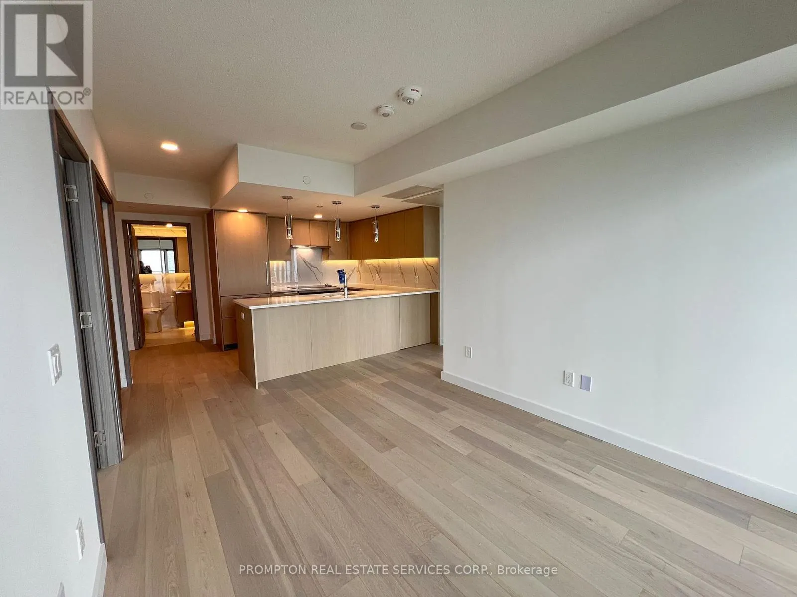 7707 - 3 CONCORD CITYPLACE WAY
