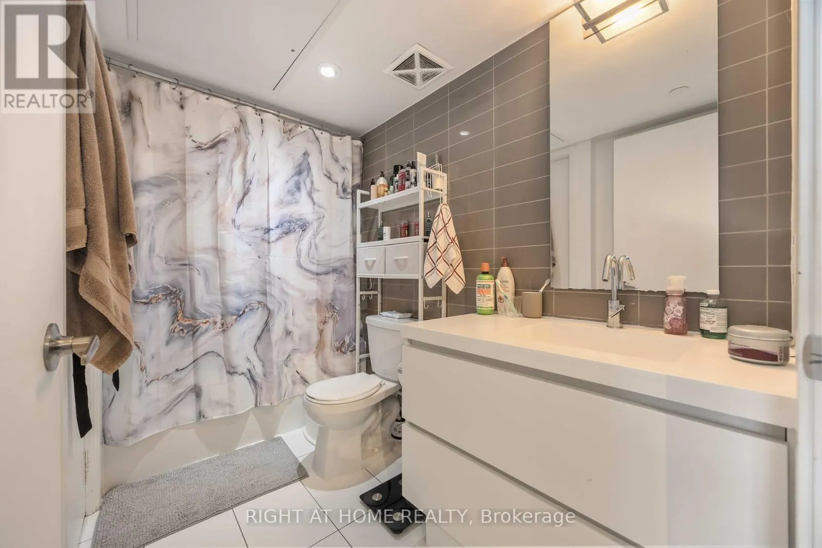 4109 - 85 QUEENS WHARF ROAD
