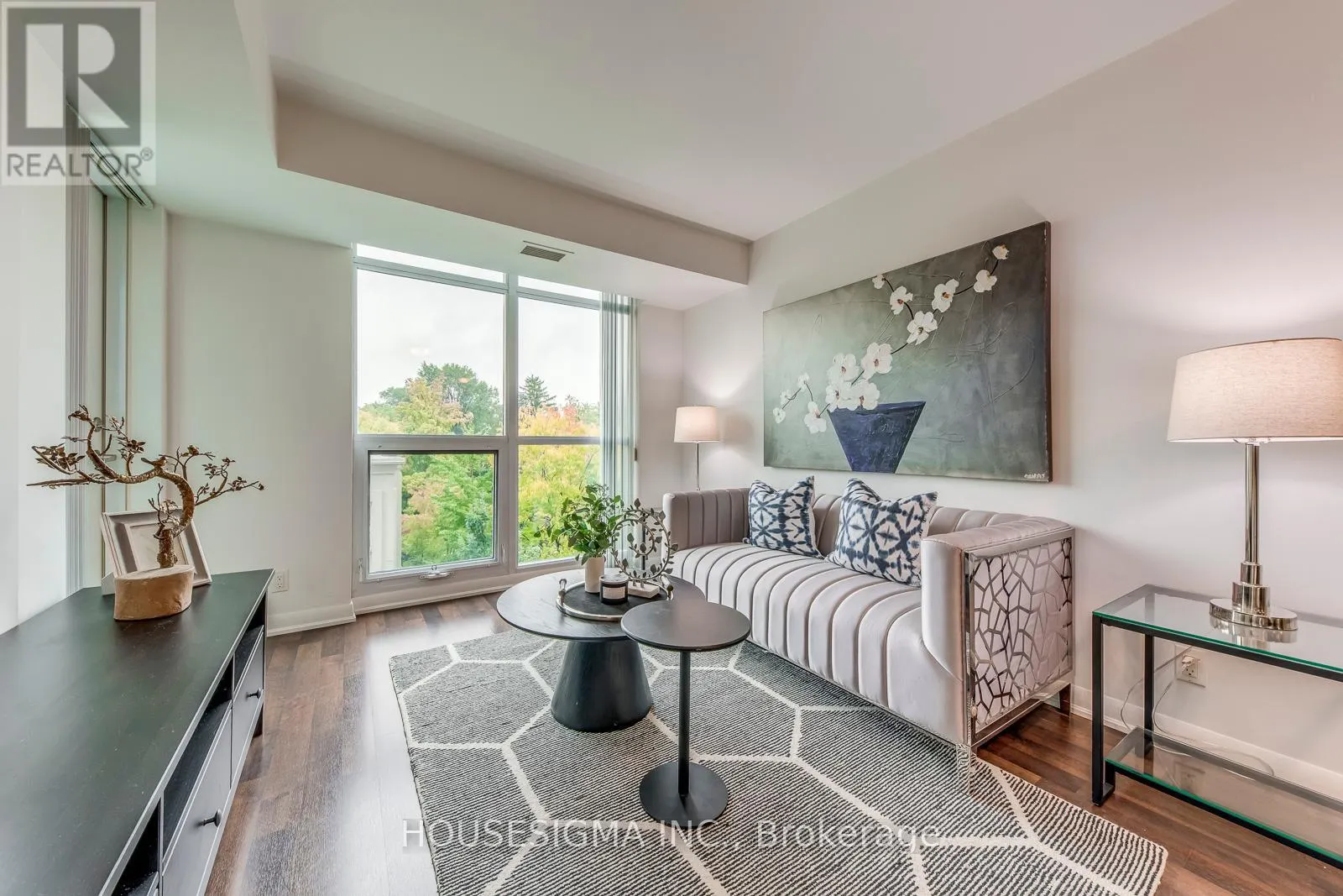 308 - 17 ANNDALE DRIVE