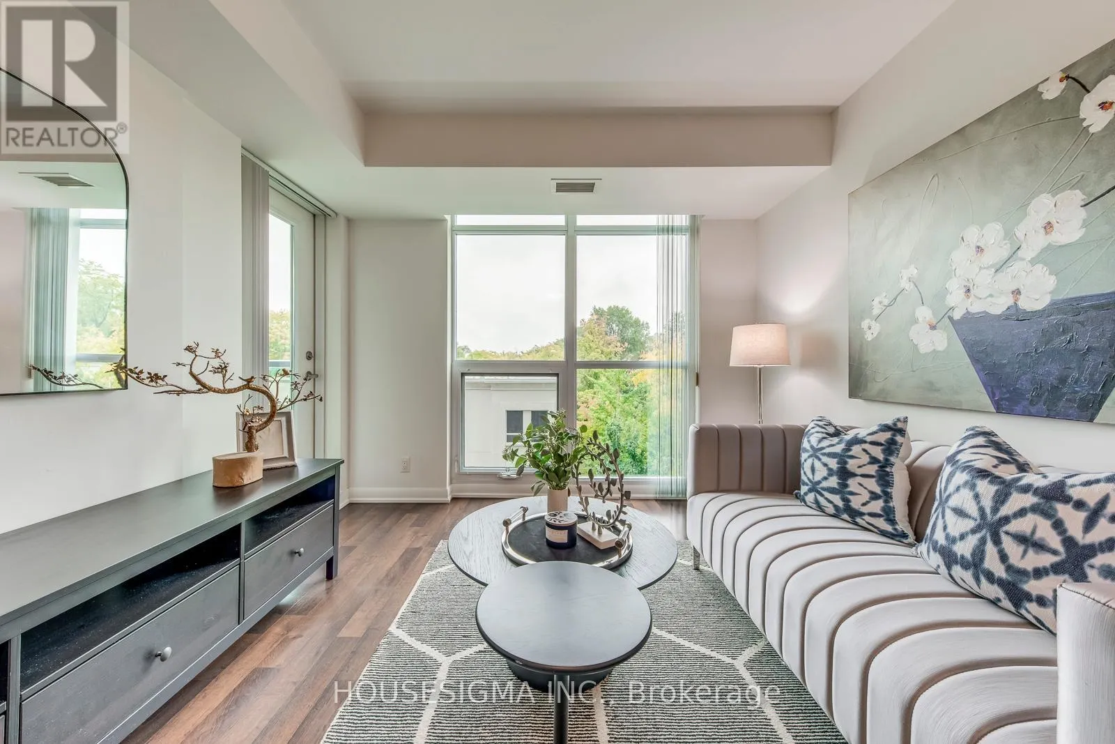 308 - 17 ANNDALE DRIVE