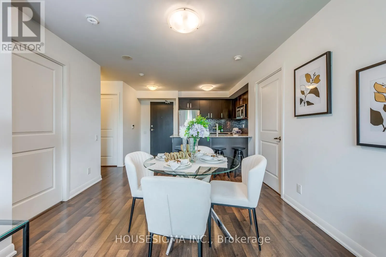 308 - 17 ANNDALE DRIVE