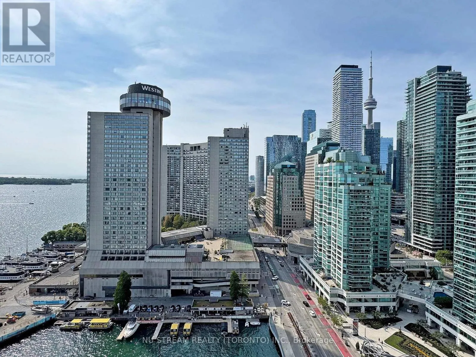 2106 - 15 QUEENS QUAY EAST QUAY E