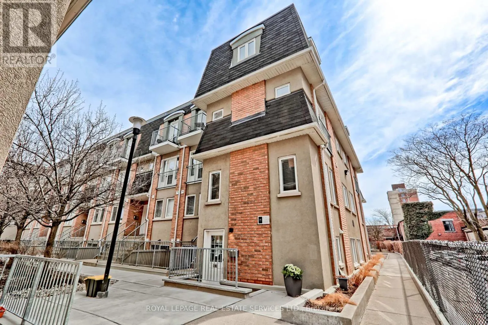 113 - 40 MERCHANT LANE