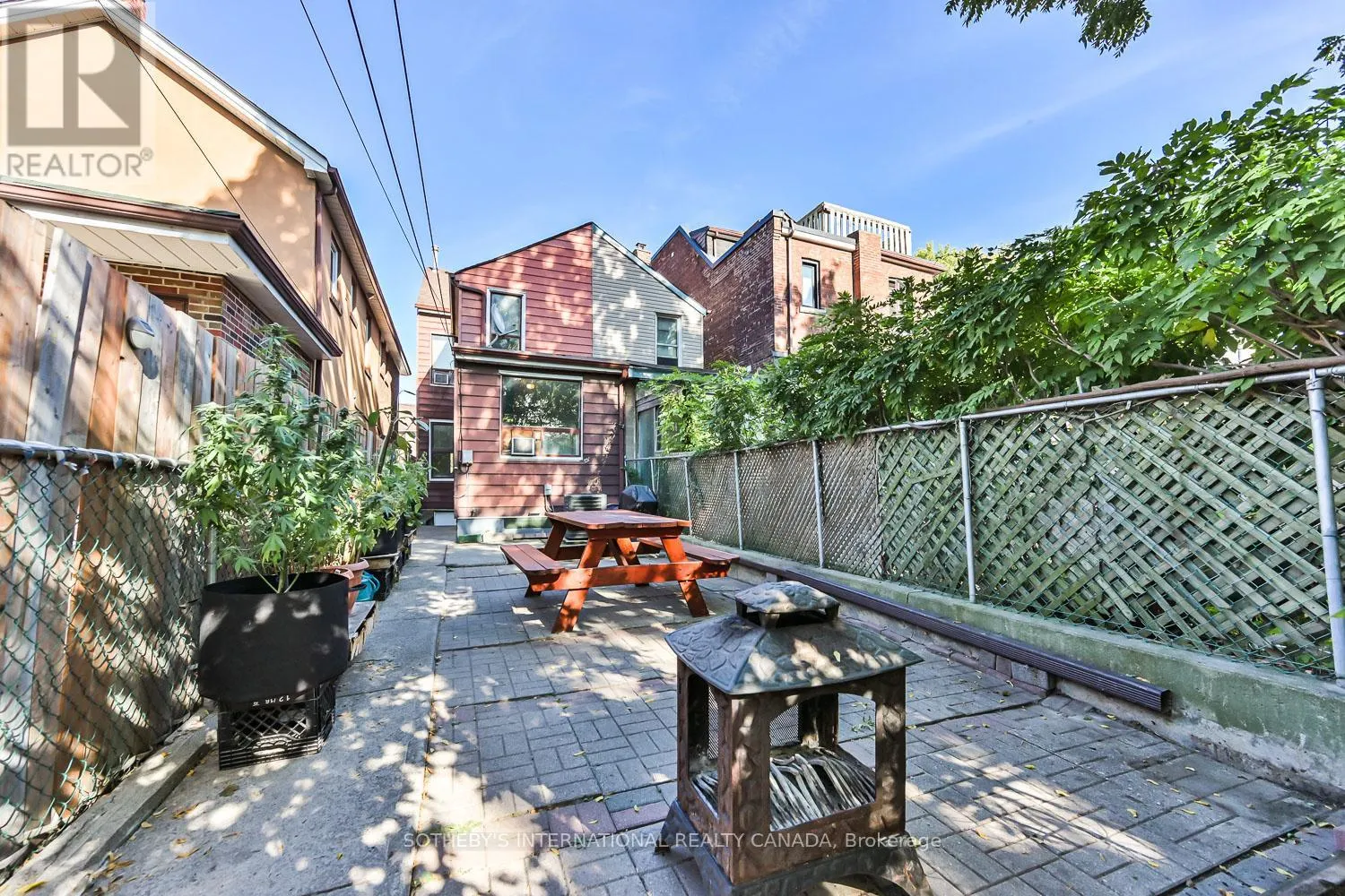 278 CLINTON STREET