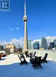 704 - 270 QUEENS QUAY W, #704